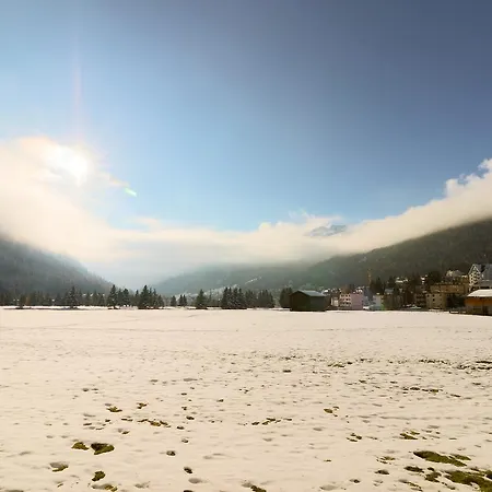 Dischmastrasse - Vonwyl דירה